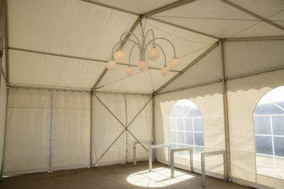 Kroonluchter met 7 witte bollen